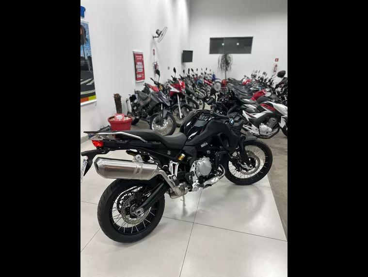 BMW F 850 Preto 16