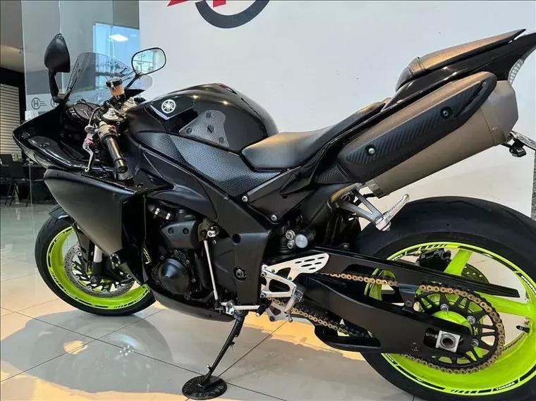 Yamaha YZF R1 Preto 6