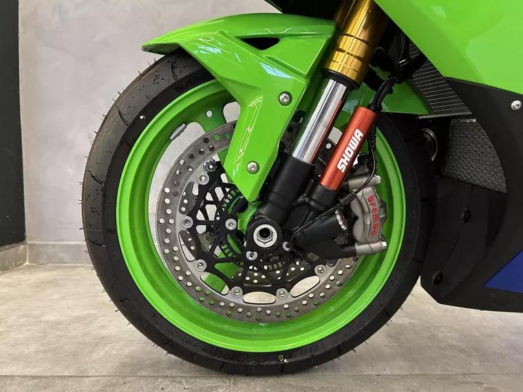 Kawasaki Ninja Verde 17