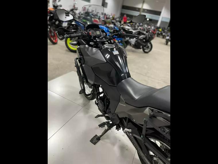 Kawasaki Versys Preto 4