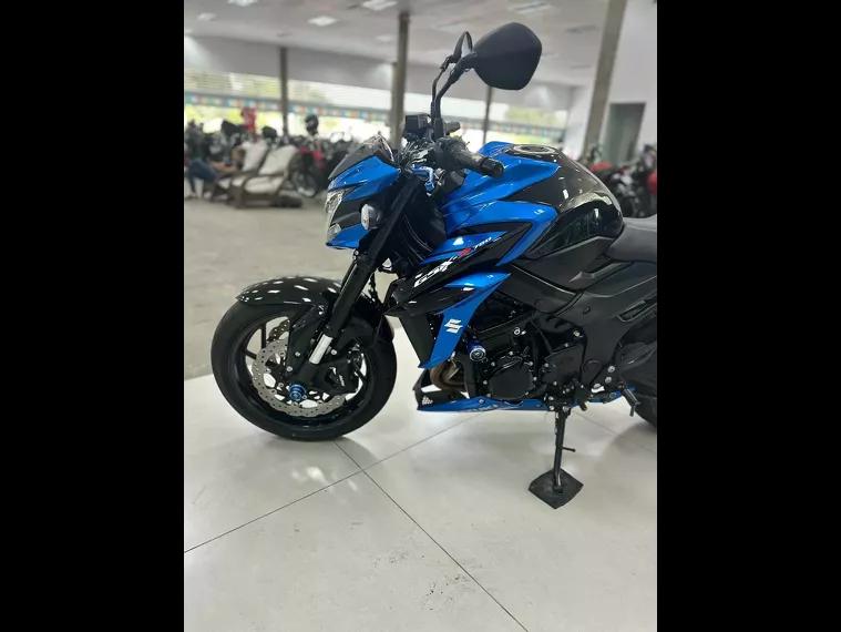 Suzuki GSX-S Azul 10