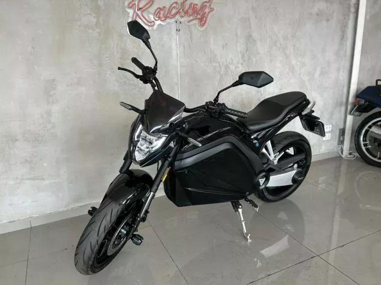 Voltz EVS Preto 5