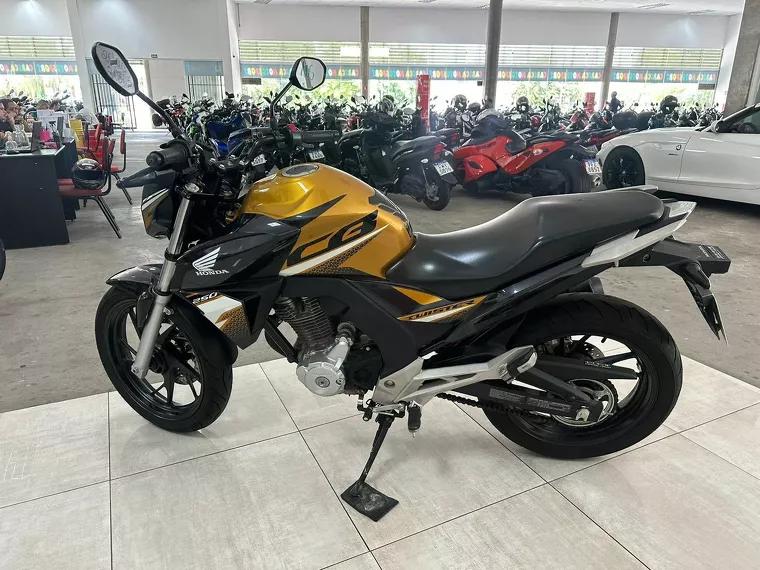 Honda CB Twister Dourado 13