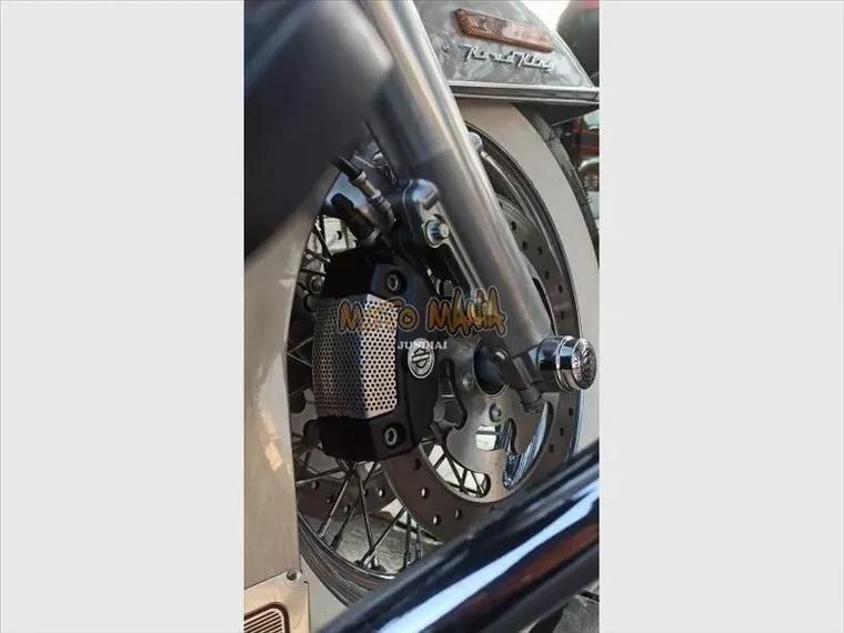 Harley-Davidson Road King Prata 9