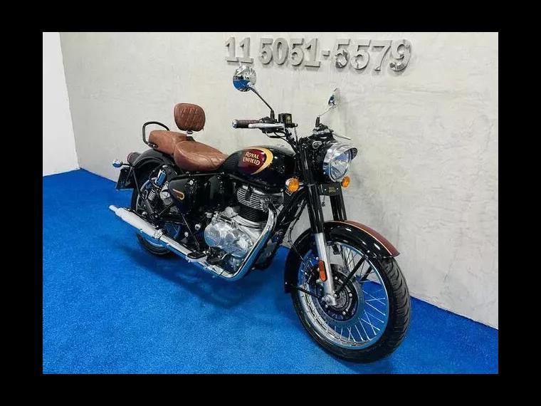 Royal Enfield Classic Preto 16