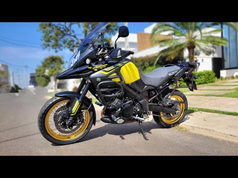 Suzuki V-Strom Amarelo 1