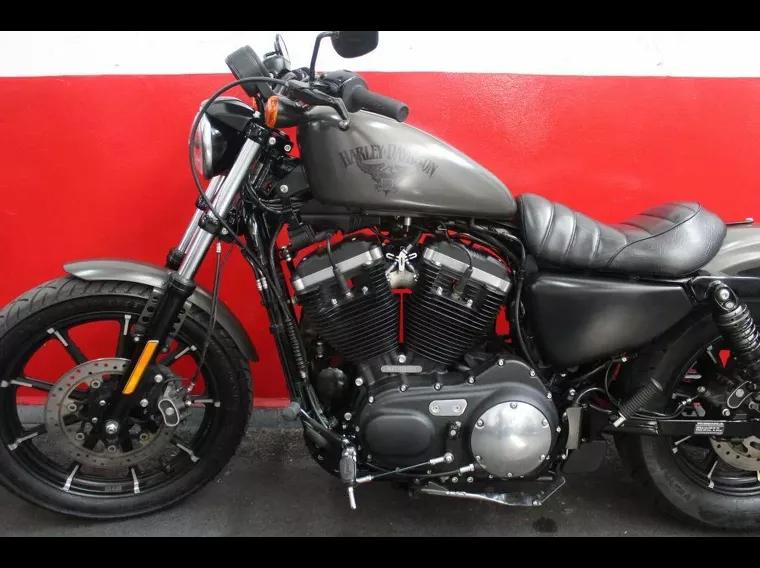 Harley-Davidson Sportster 883 Cinza 10