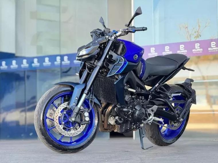 Yamaha MT-09 Azul 3