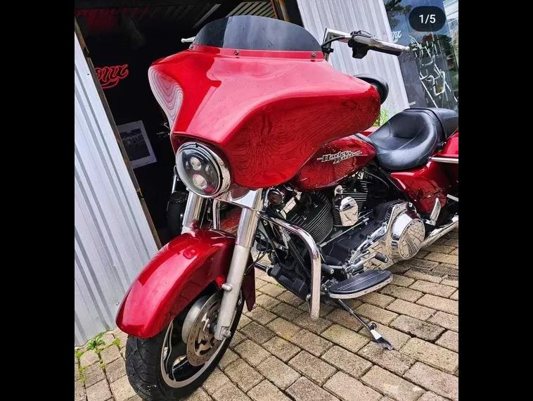 Harley-Davidson Street Glide Vermelho 1