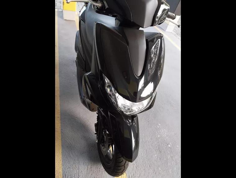 Yamaha Fluo Preto 6