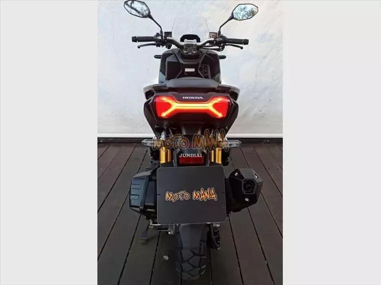 Honda Honda ADV Verde 15