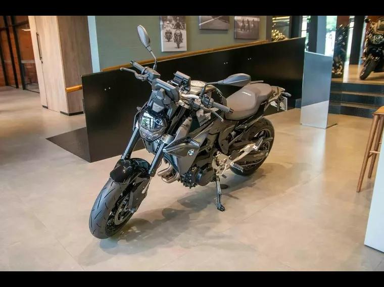 BMW F 900 Preto 3