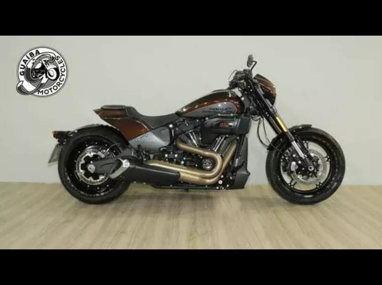 Harley-Davidson Softail Marrom 13