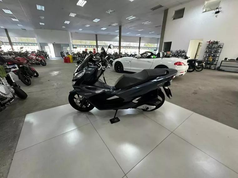 Honda PCX Cinza 23