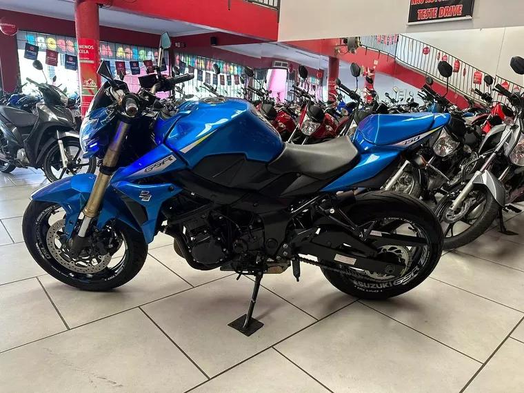 Suzuki GSR Azul 19