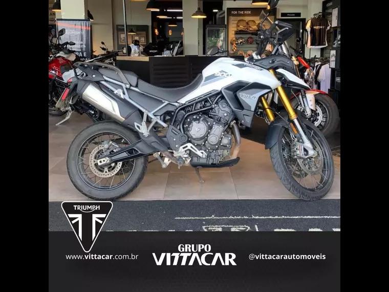 Triumph Tiger 900 Branco 1