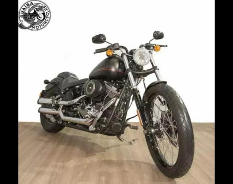 Harley-Davidson Softail Preto 3