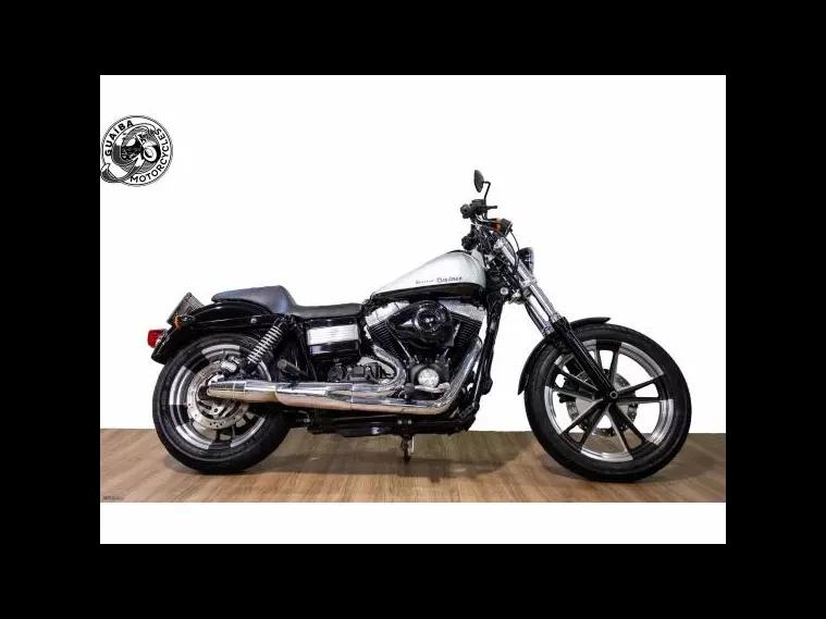 Harley-Davidson Dyna Prata 1