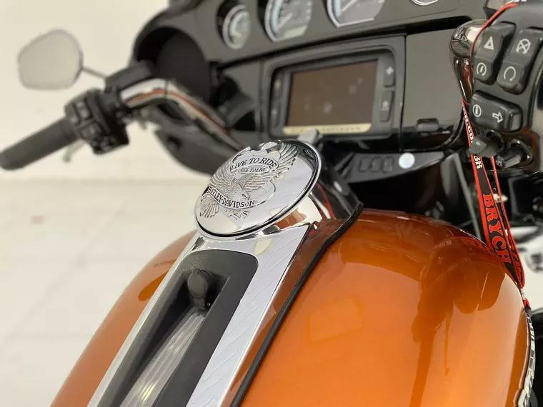 Harley-Davidson Electra Glide Laranja 17