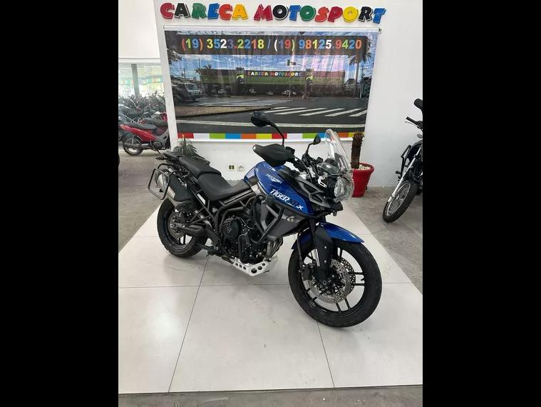 Triumph Tiger 800 Azul 12