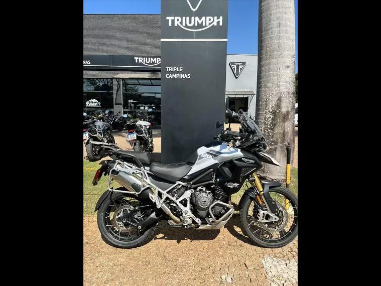 Triumph Tiger 1200 Branco 1