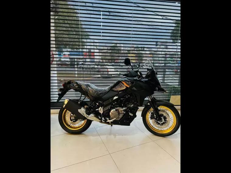 Suzuki V-Strom Preto 7