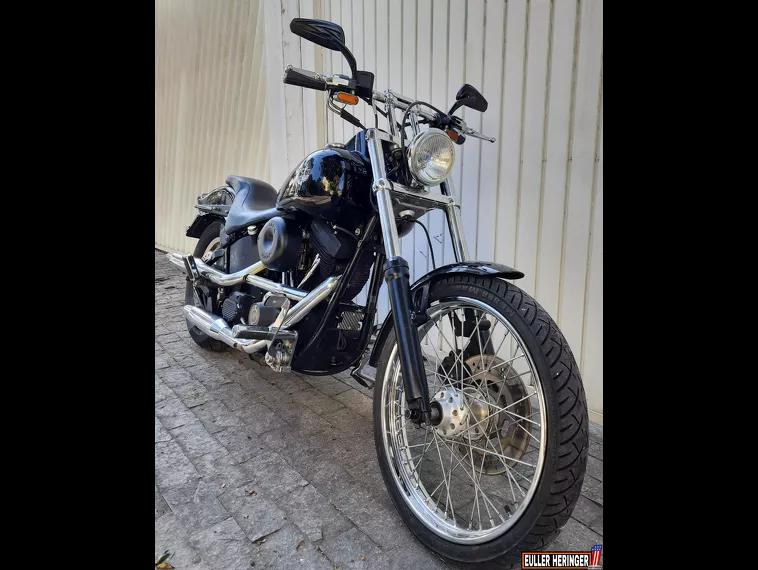 Harley-Davidson Night Train Preto 3