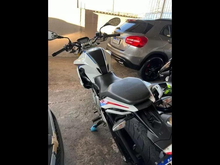 BMW G 310 R Branco 3