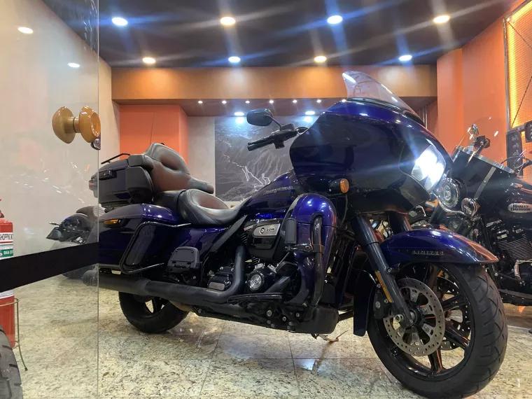 Harley-Davidson Road Glide Azul 1