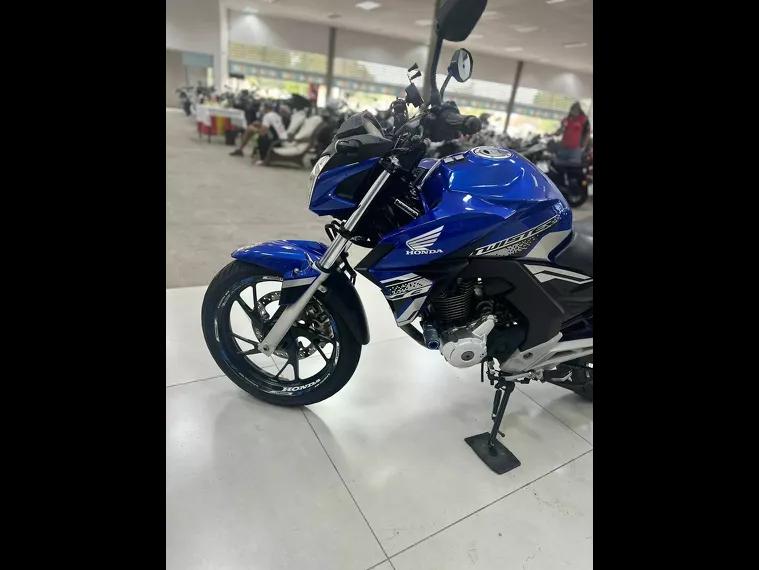 Honda CB Twister Azul 1