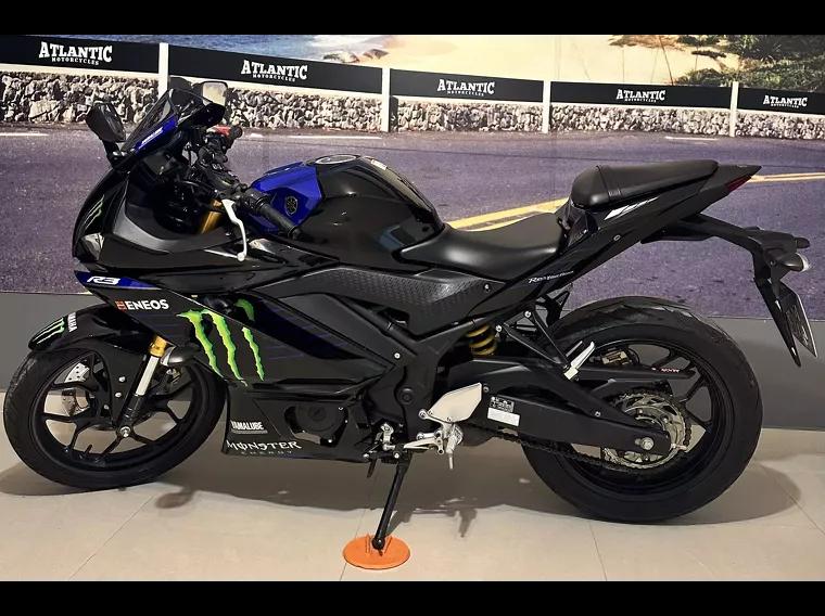 Yamaha YZF R3 Preto 5