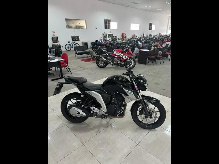 Yamaha Fazer 250 Preto 5