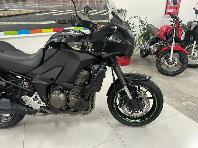 Kawasaki Versys Preto 21