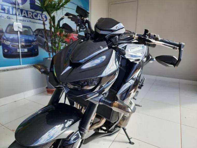 Kawasaki Z Preto 2