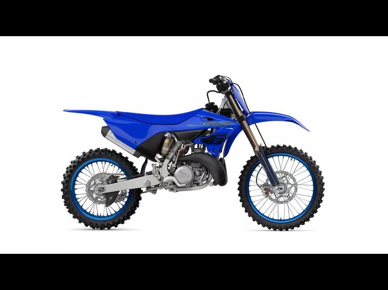 Yamaha YZ Azul 1