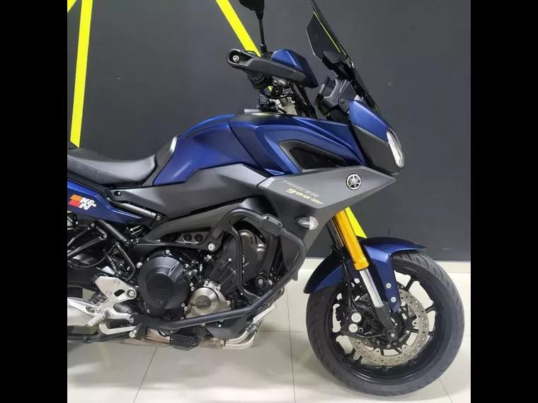 Yamaha MT-09 Azul 7