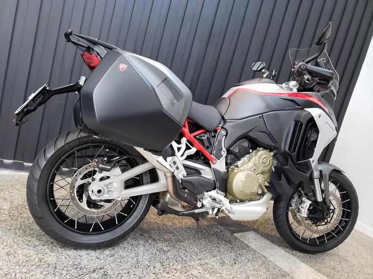 Ducati Multistrada Cinza 6