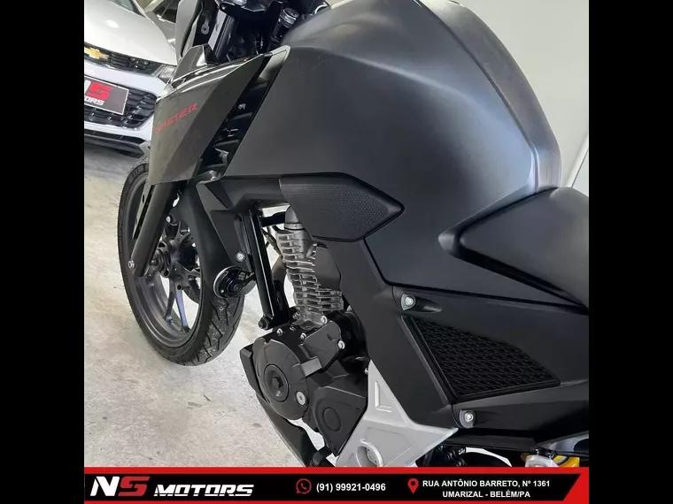 Honda CB Twister Preto 3