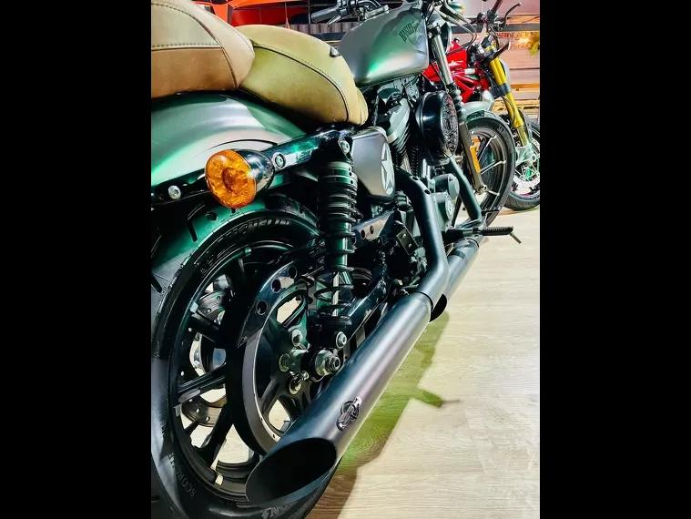 Harley-Davidson Sportster 883 Cinza 12