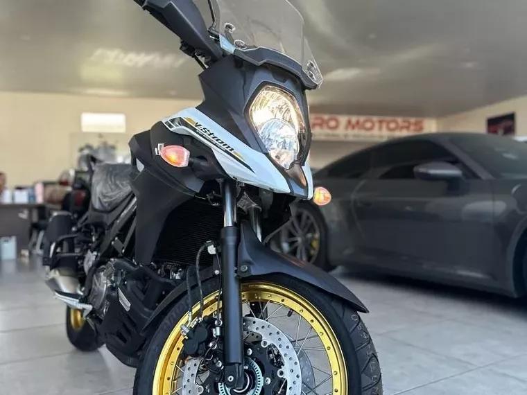 Suzuki V-Strom Branco 1