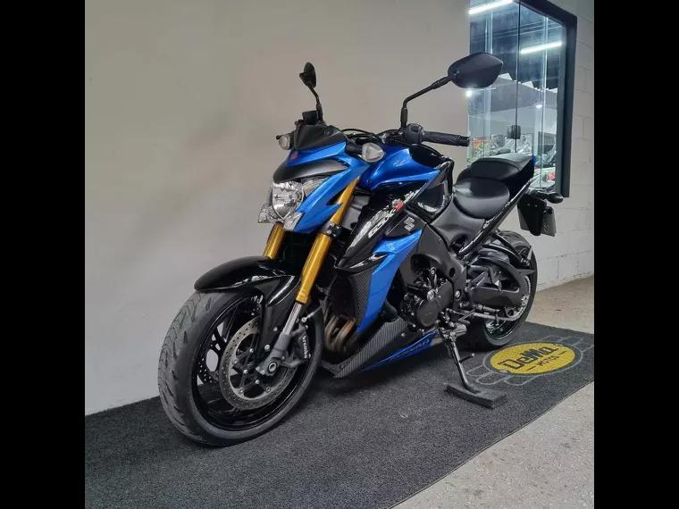 Suzuki GSX-S Azul 5