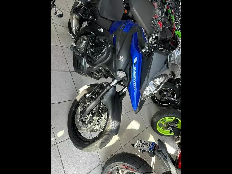 Suzuki V-Strom Azul 17