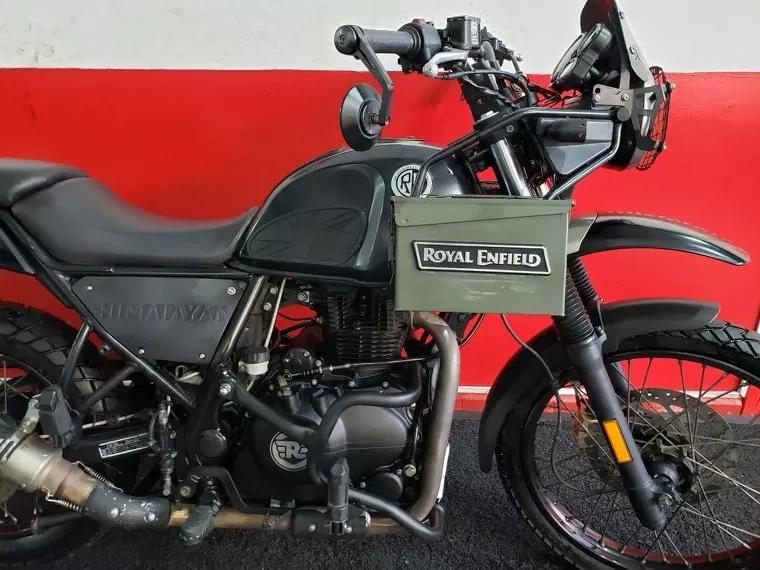 Royal Enfield Himalayan Preto 10