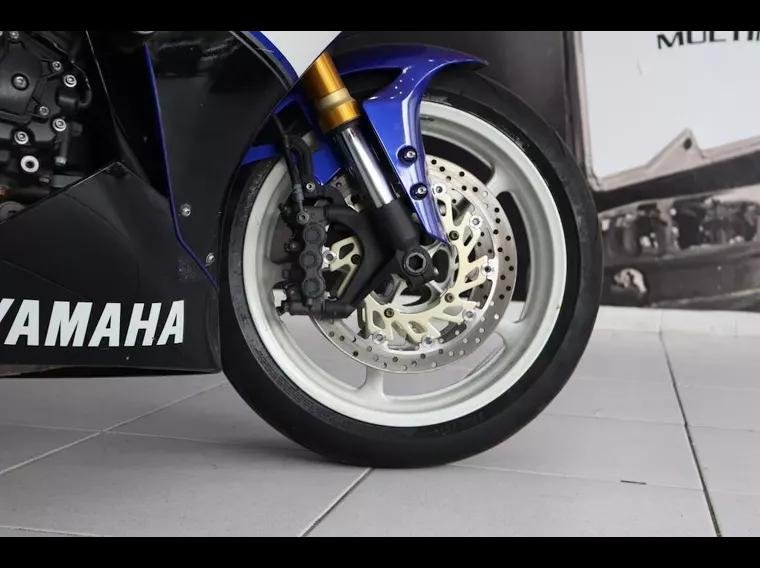 Yamaha R1 Azul 7