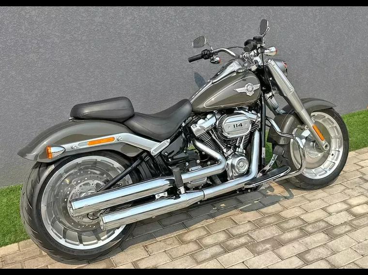 Harley-Davidson Fat Boy Cinza 3