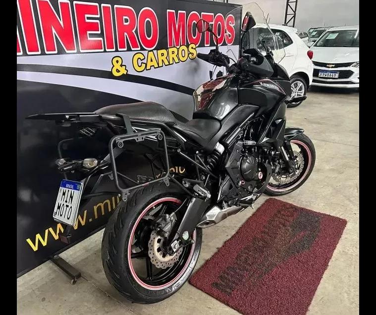 Kawasaki Versys Preto 4