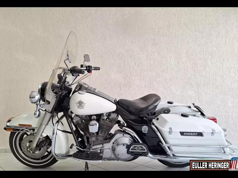 Harley-Davidson Road King Branco 2