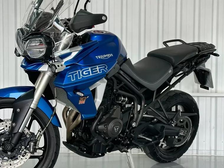 Triumph Tiger 800 Azul 8