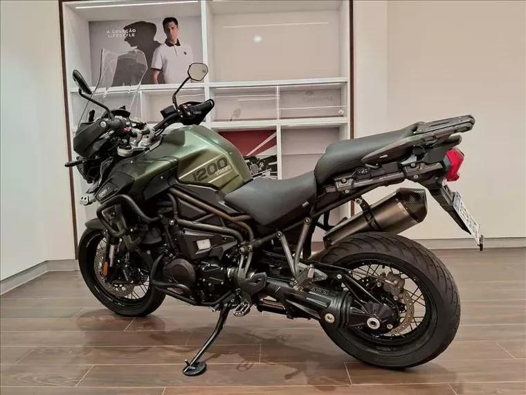 Triumph Tiger 1200 Verde 4