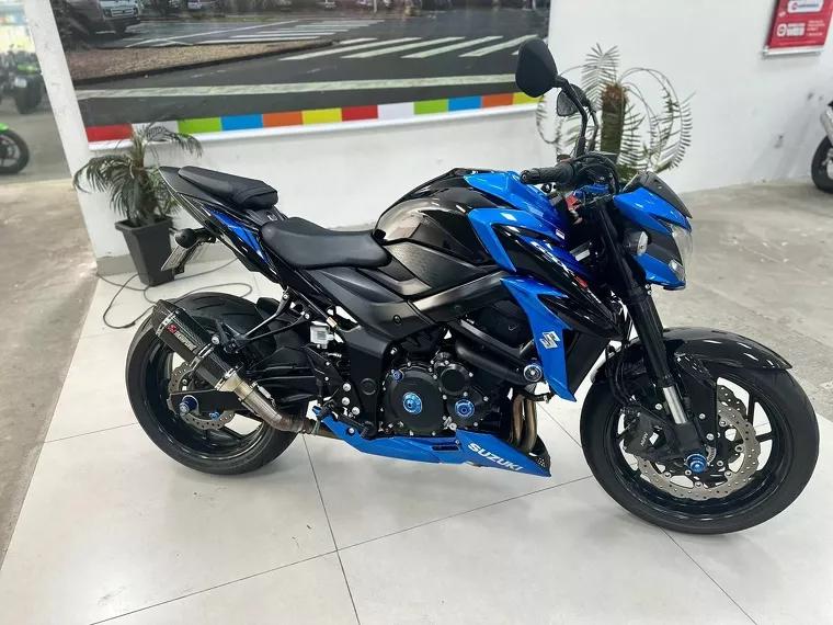 Suzuki GSX-S Azul 1